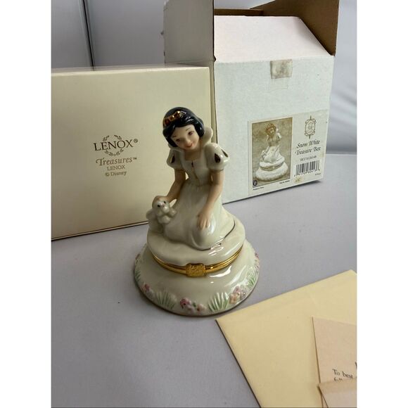 Lenox Disney “Snow White Treasure Box” Porcelain Trinket Box w/ 24K Gold-Plated